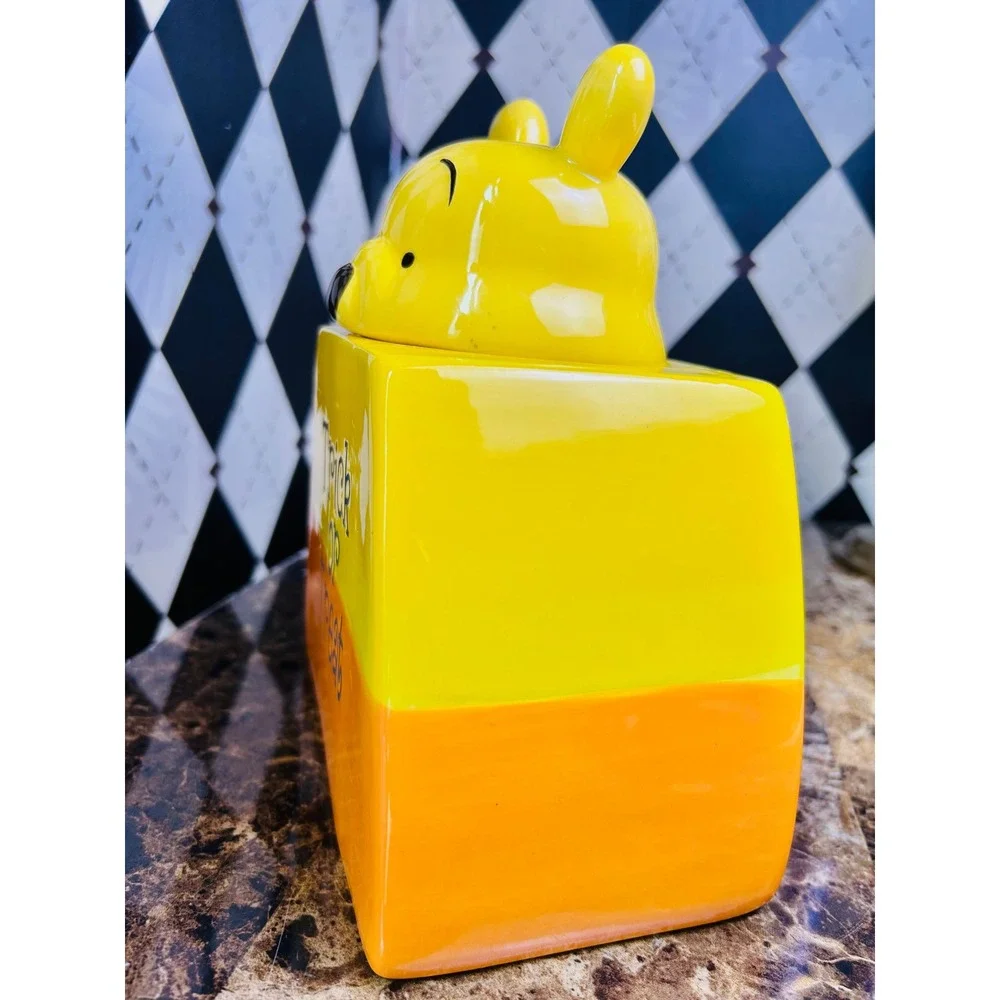 Nostalgic Trick or Treat Candy Jar Bear Lid‎ Ceramic Treat Container
